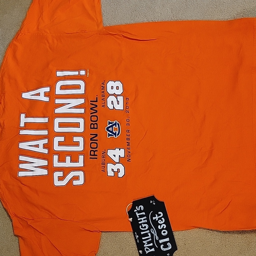 Orange Iron Bowl T-Shirt XL Short Sleeve 2013 Wait A Second